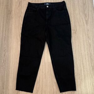 Hollister Size 14 Ultra High Rise Mom Jean Women's Black Denim